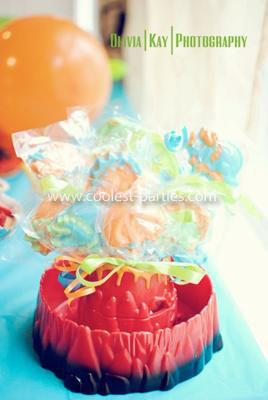 Dinosaur Birthday Cake on Coolest Dinosaur 3rd Birthday Party Ideas