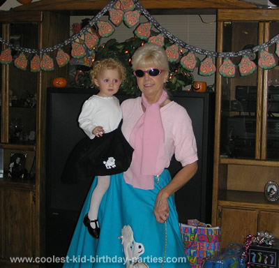 Tina's Halloween - 50s Theme Party Tale