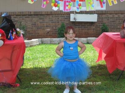 Coolest Angry Birds Party - Four Year Old Fan