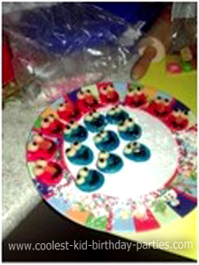 Nikash Sesame Street Party Cupcakes